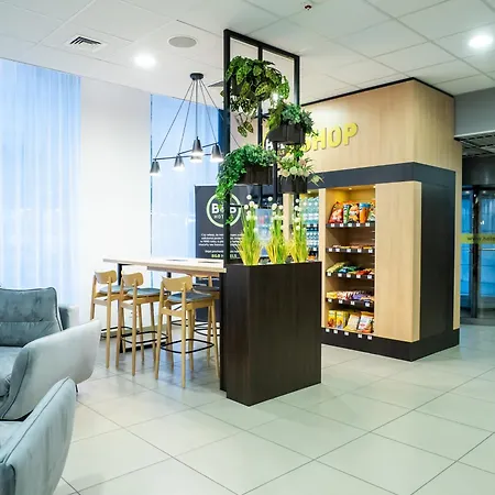 Centrum فندق فروتسواف