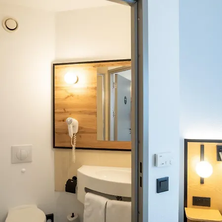 Hotel B&B Hotel Wroclaw Centrum 2*