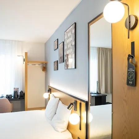 B&B Hotel Wroclaw Centrum Отель
